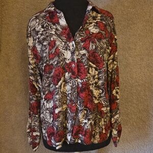 Rock & Republic Red Graphic Notched Collar Blouse